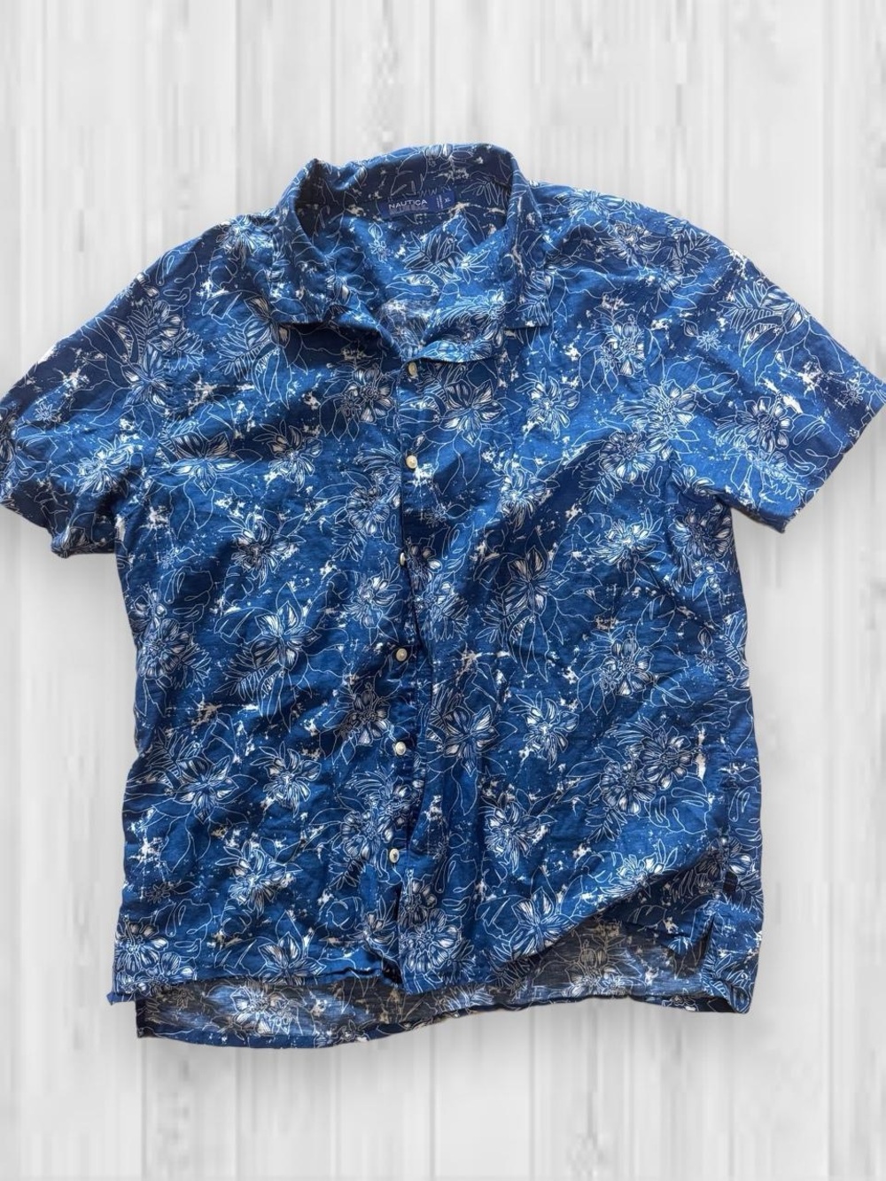 Nautica Blue & White Floral Short-Sleeve Button Down Shirt XL